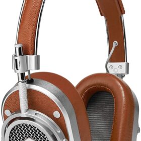Master And Dynamic MH40 Over-Ear Headphones in Inida
